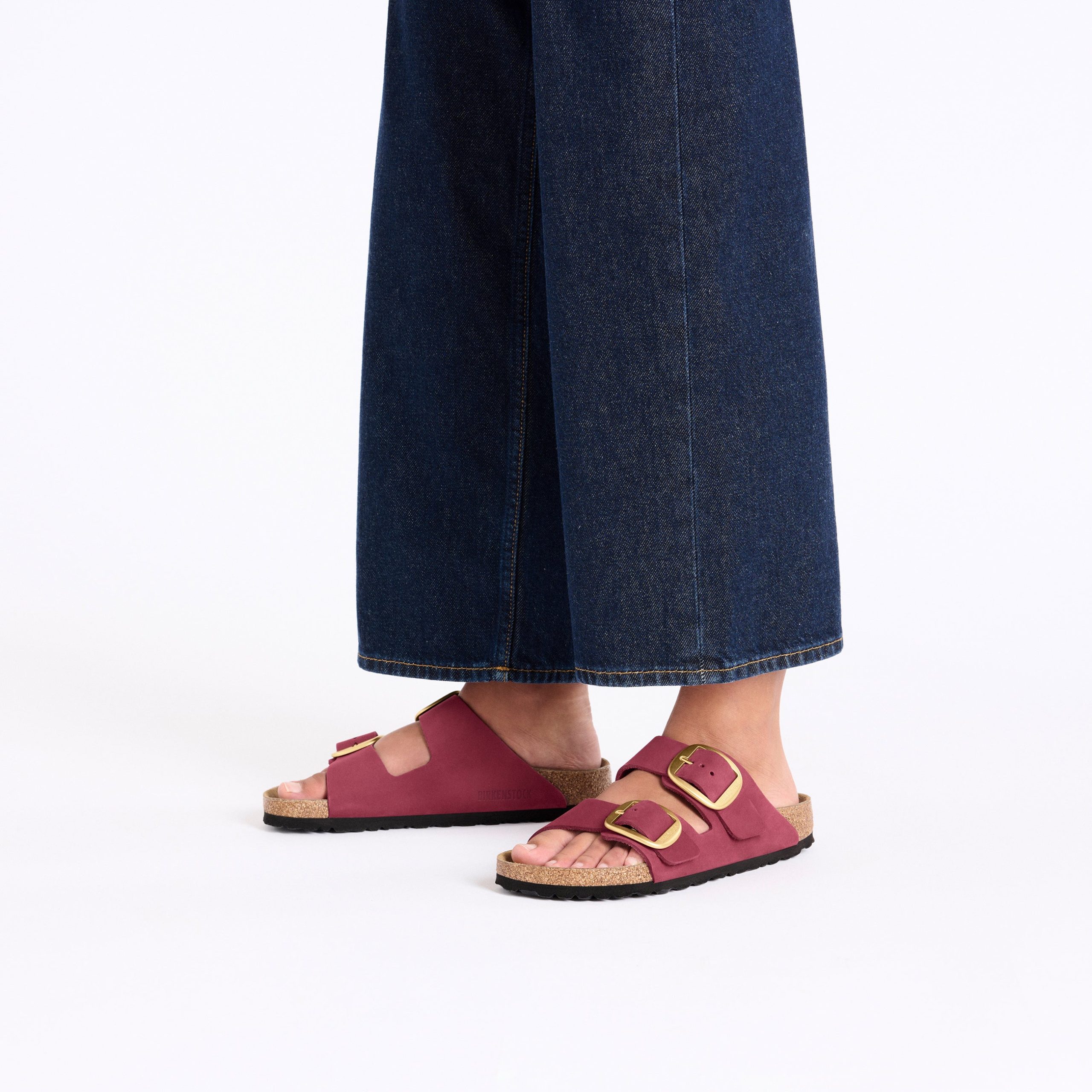 Arizona Big Buckle Berry Crush Nubuck Leather - Image 4