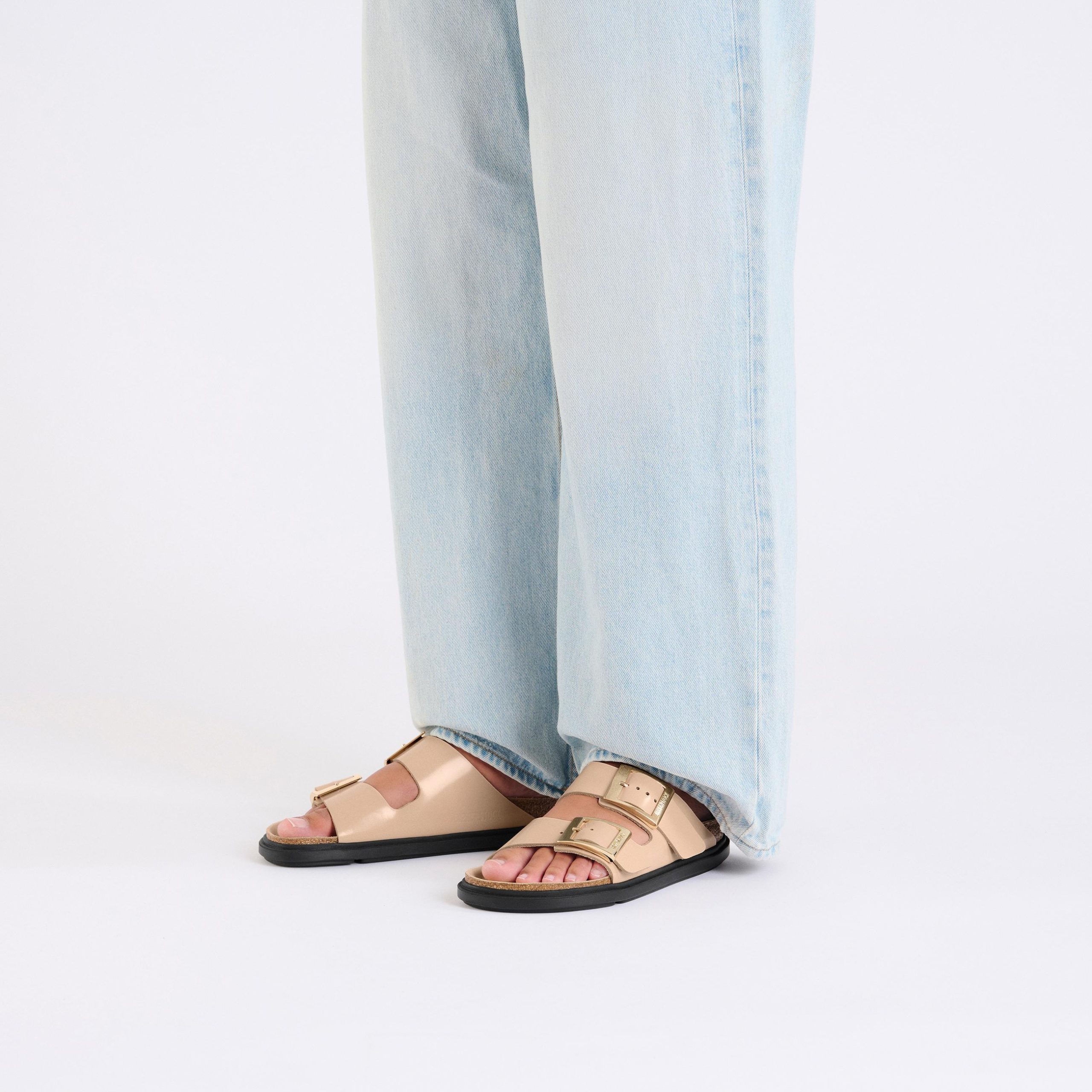 Arizona Droplet Buckle High Shine New Beige Natural Leather Patent - Image 4