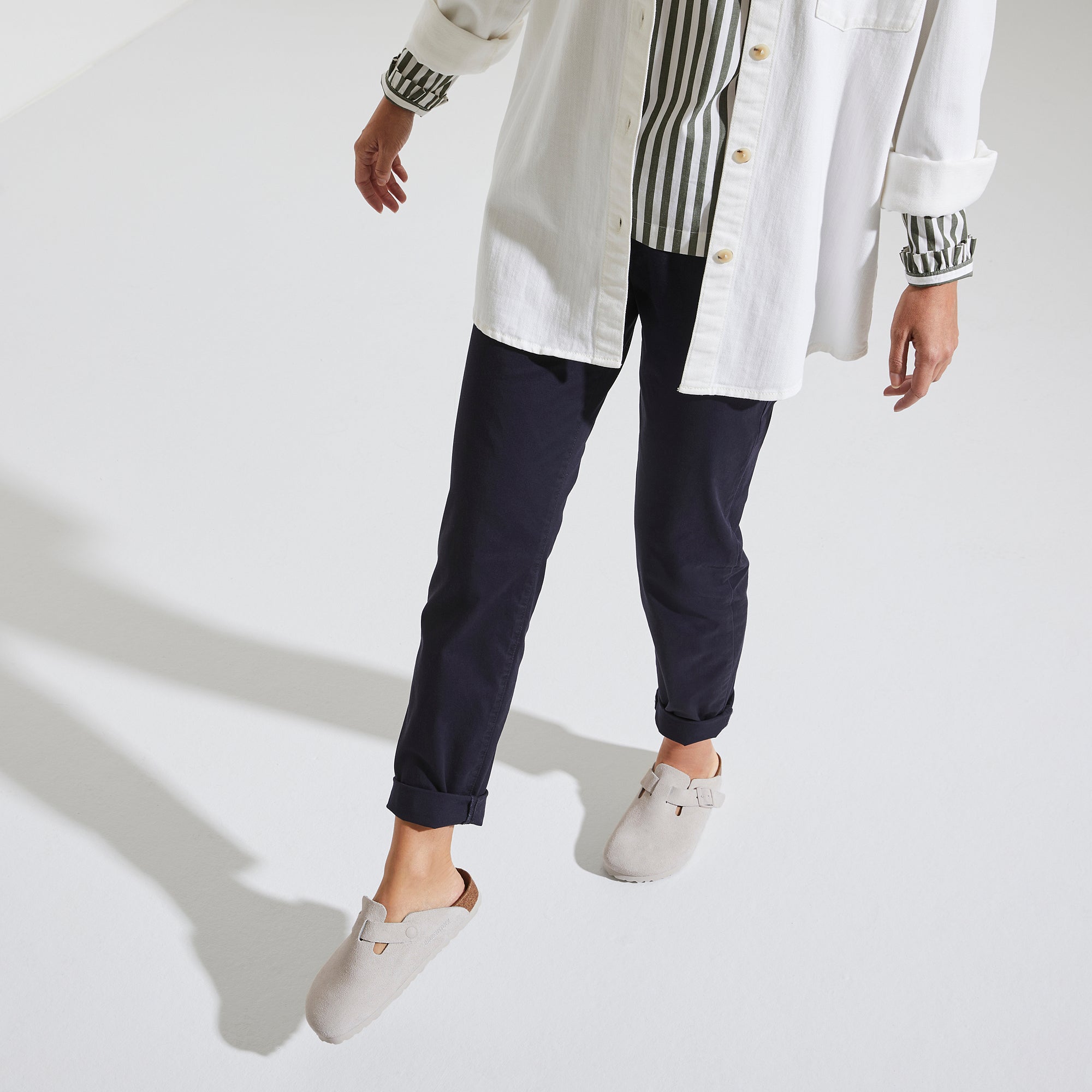 Boston Antique White Suede Leather - Image 4