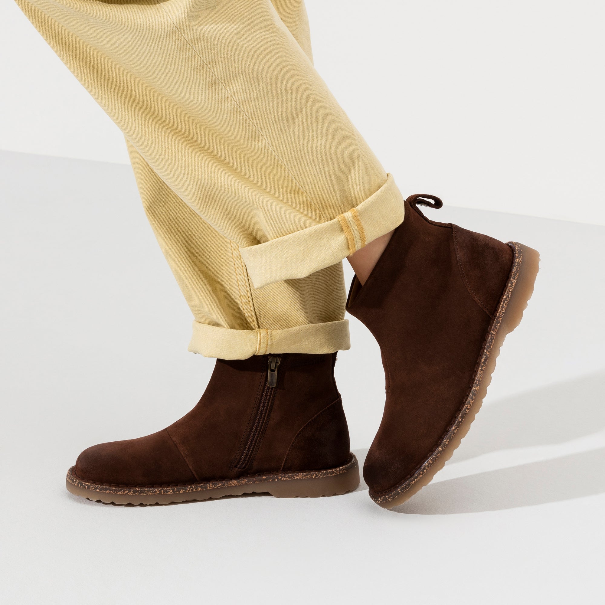 Melrose Espresso Waxy Suede Leather - Image 6